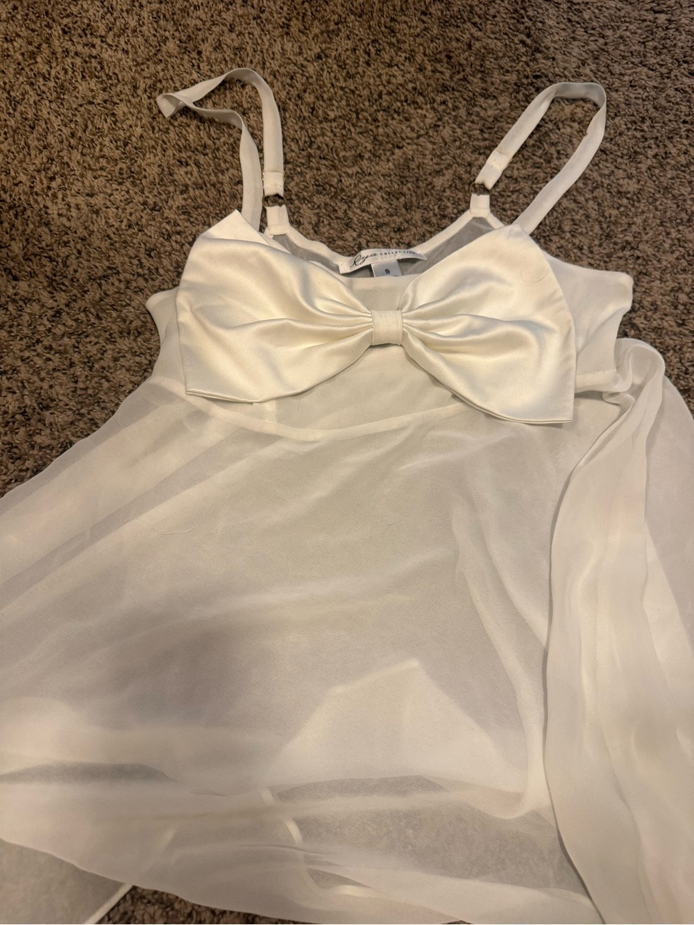 Hera Collection Ivory Bow-Front Sheer Chemise